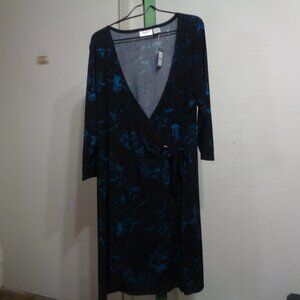 Avenue Midi Dress 22/24 Plus